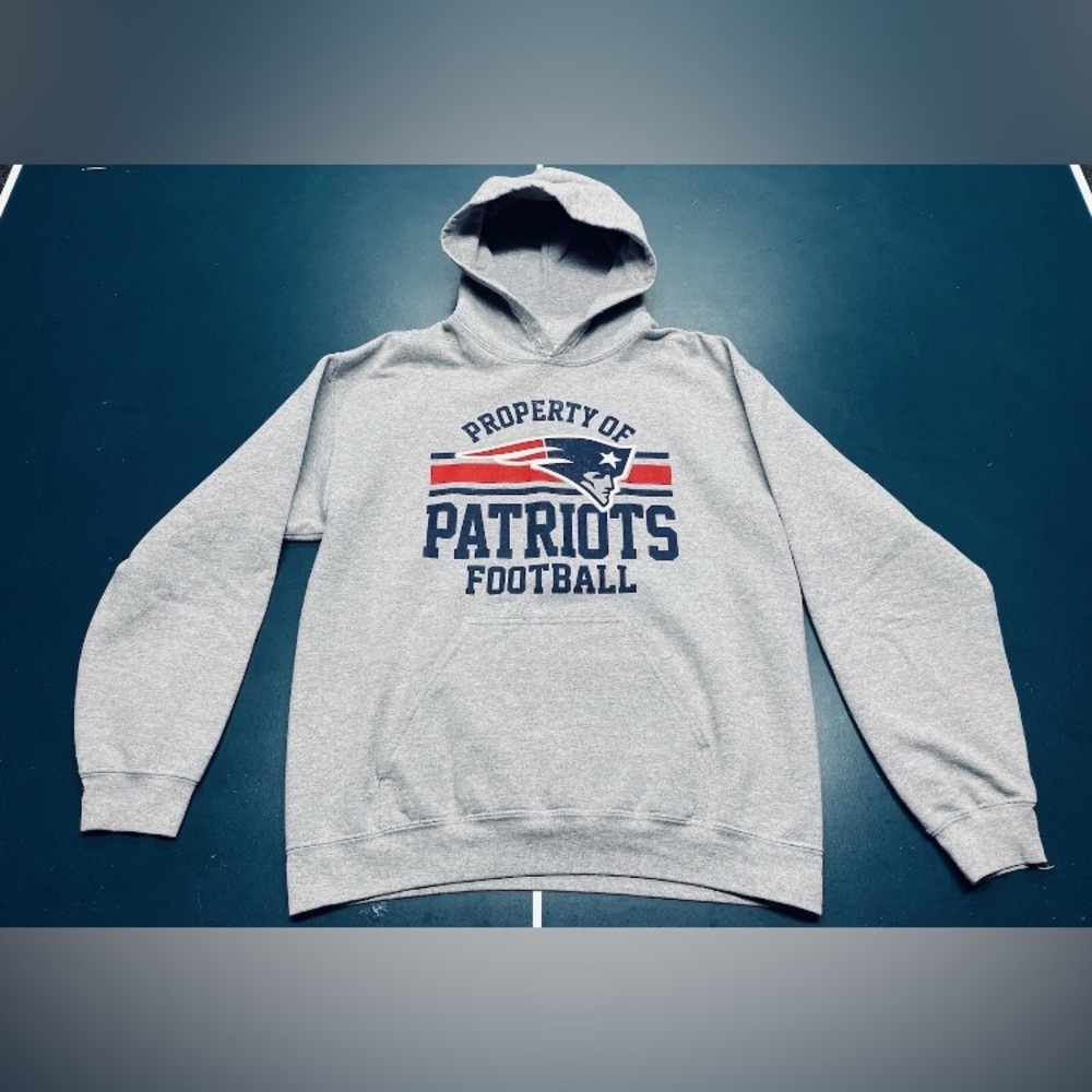 New England Patriots  NFL - NEW - Authentic NFL Apparel Men's Established Hoodie